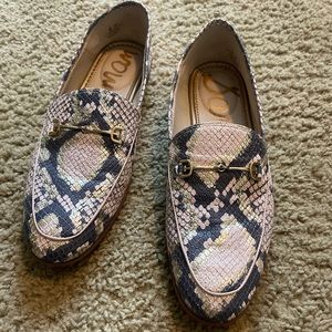Sam Edelman Pink Snake Print Loafers